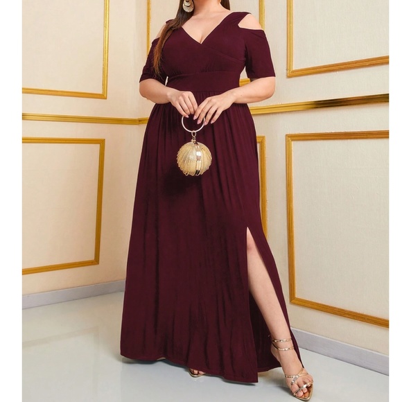 Luxe Cold Shoulder Flowy Party Evening maxi Dress - Picture 6 of 6